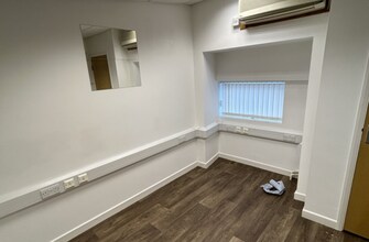 Froanes Clos, Enderby to rent Interior Photo- Image 2 of 2