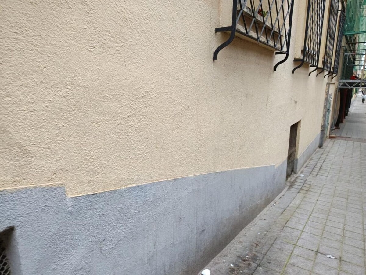 Madrid, MAD 28017 - Unit 1 -  - Interior Photo - Image 1 of 6