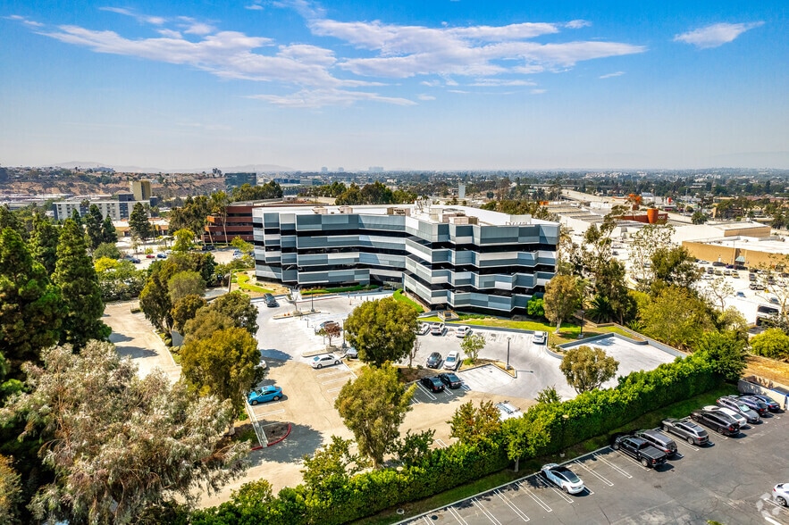 6167 Bristol Pky, Culver City, CA for rent - Building Photo - Image 3 of 3