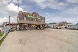 1930 W Wisconsin Ave, Appleton, WI for sale Building Photo- Image 1 of 1