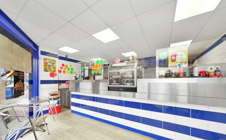 504 Sutton Rd, Southend On Sea for sale Building Photo- Image 1 of 1