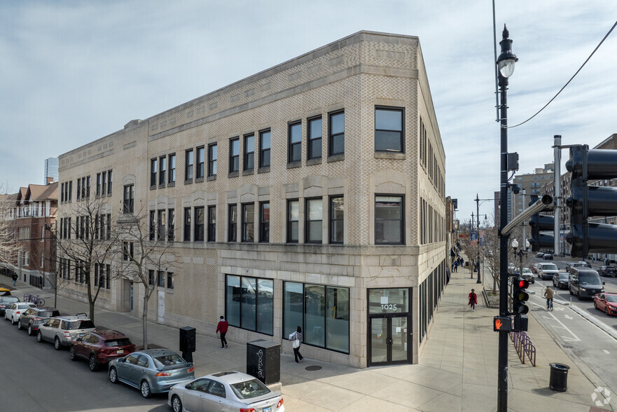 1025 W Sunnyside Ave, Chicago, IL for sale - Building Photo - Image 3 of 23