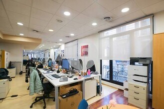 Office in Barcelona, Barcelona to rent Interior Photo- Image 2 of 12