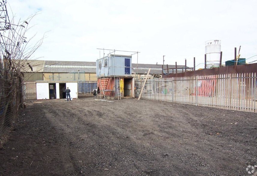 Victoria Rd, Dartford DA1 1BN Land for Sale UK