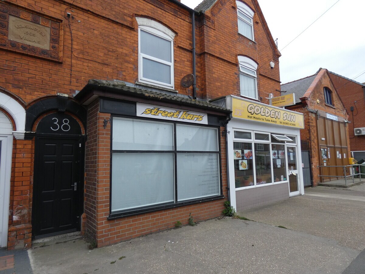 38 Victoria Rd, Mablethorpe LN12 2AQ