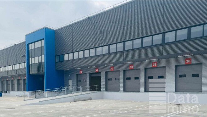 Industrial in Aulnay-sous-Bois to rent Building Photo- Image 1 of 10
