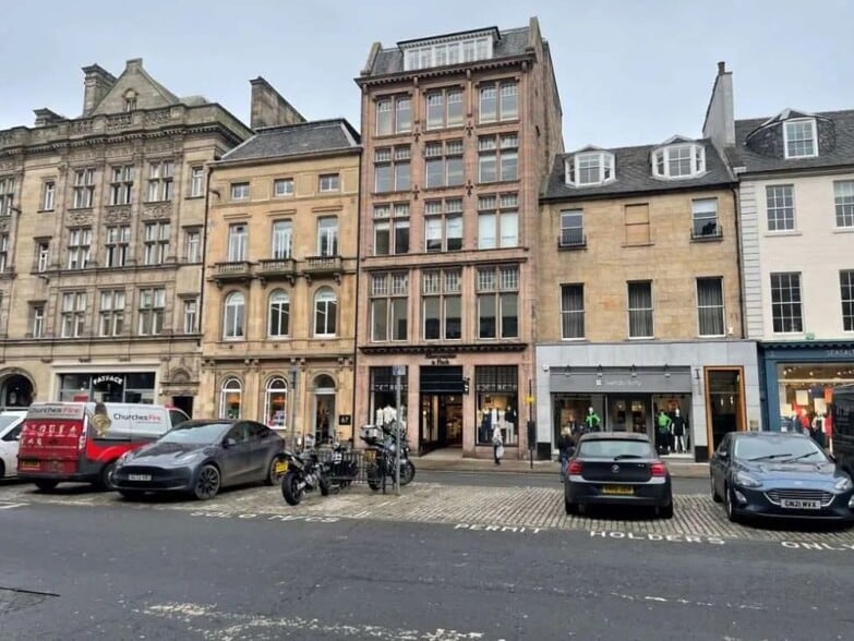 63-65 George St, Edinburgh to rent - Primary Photo - Image 1 of 1