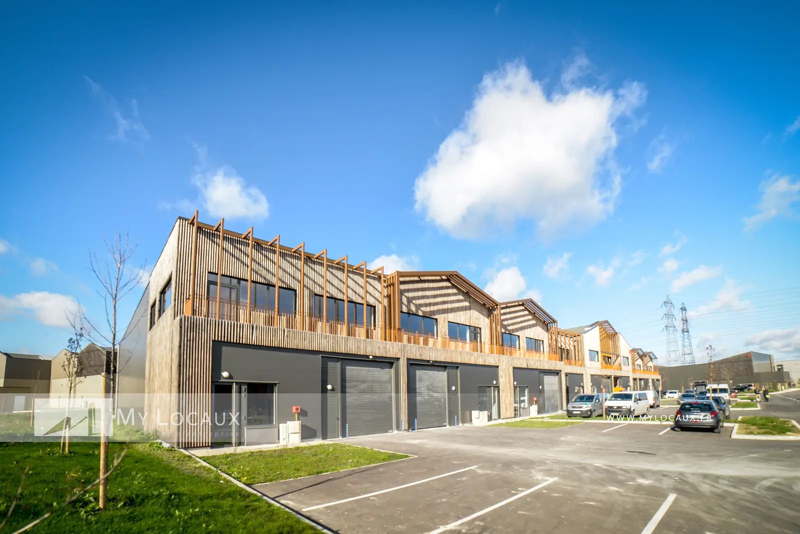 Light Industrial in Cormeilles-en-Parisis to rent Building Photo- Image 1 of 11