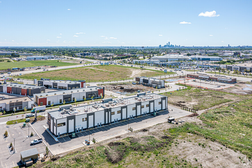 503-539 Mistatim Way NW, Edmonton, AB for sale - Aerial - Image 2 of 4