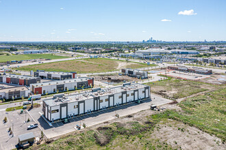 503-539 Mistatim Way NW, Edmonton, AB - aerial  map view - Image1