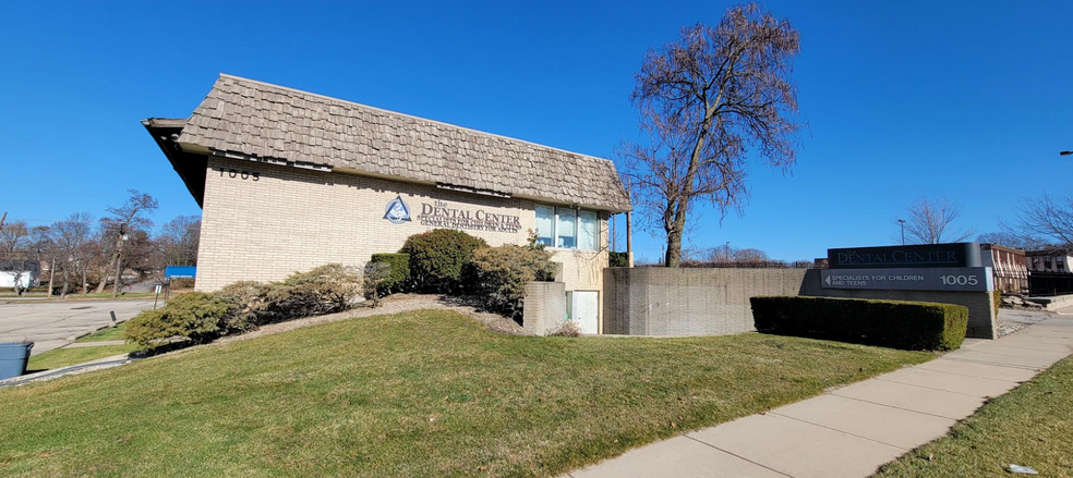 1005 E La Salle Ave, South Bend, IN for sale - Building Photo - Image 1 of 1