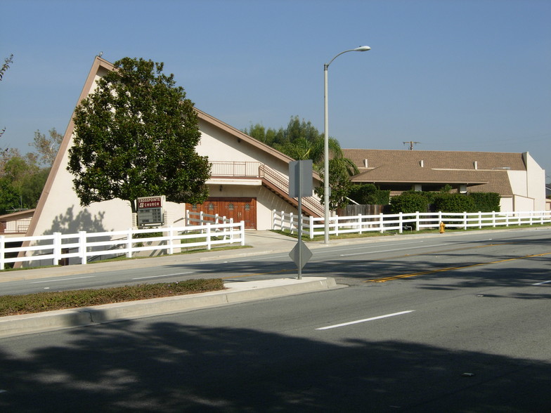 18821 Yorba Linda Blvd, Yorba Linda, CA for sale - Primary Photo - Image 1 of 1