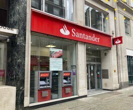 306A High Holborn, London to rent Building Photo- Image 1 of 1