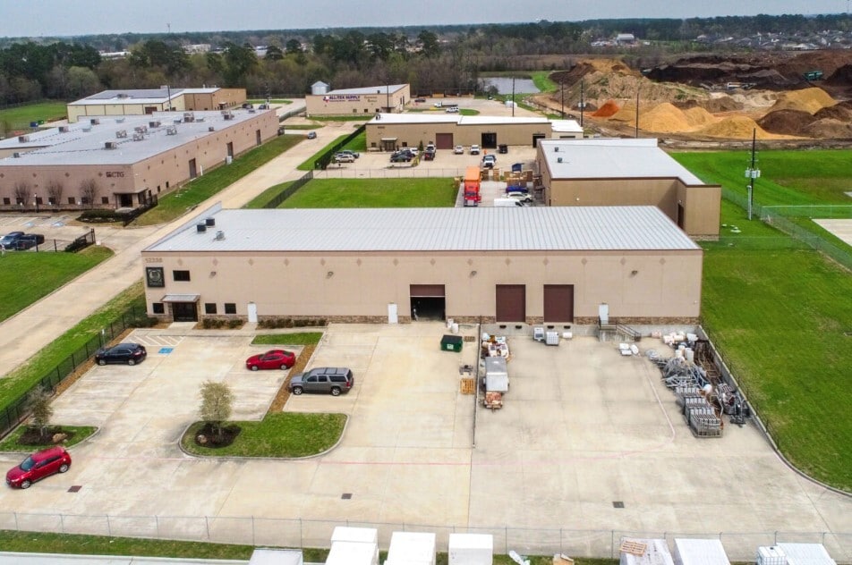 12236 Cutten Rd, Houston, TX to rent Primary Photo- Image 1 of 6