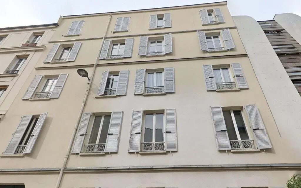 Office in Paris for sale Building Photo- Image 1 of 7