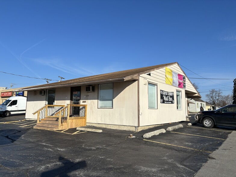 3219 E State Blvd, Fort Wayne, IN for sale - Building Photo - Image 1 of 1