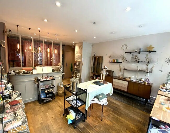 Location Commerce 30 m²