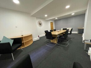 22 Windsor Pl, Cardiff for sale Interior Photo- Image 1 of 1