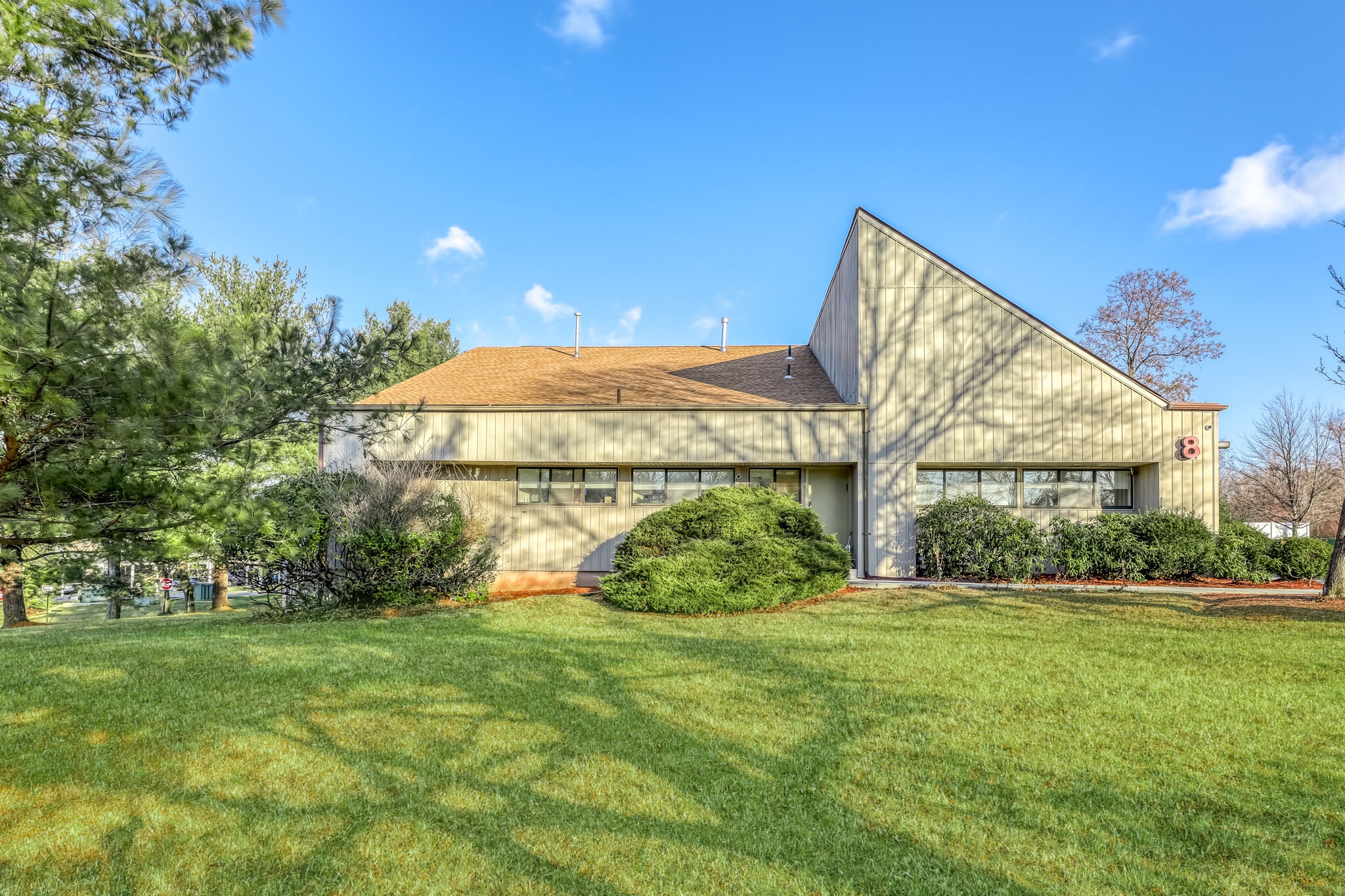 8 Medical Park Dr, Pomona, NY for sale Building Photo- Image 1 of 1