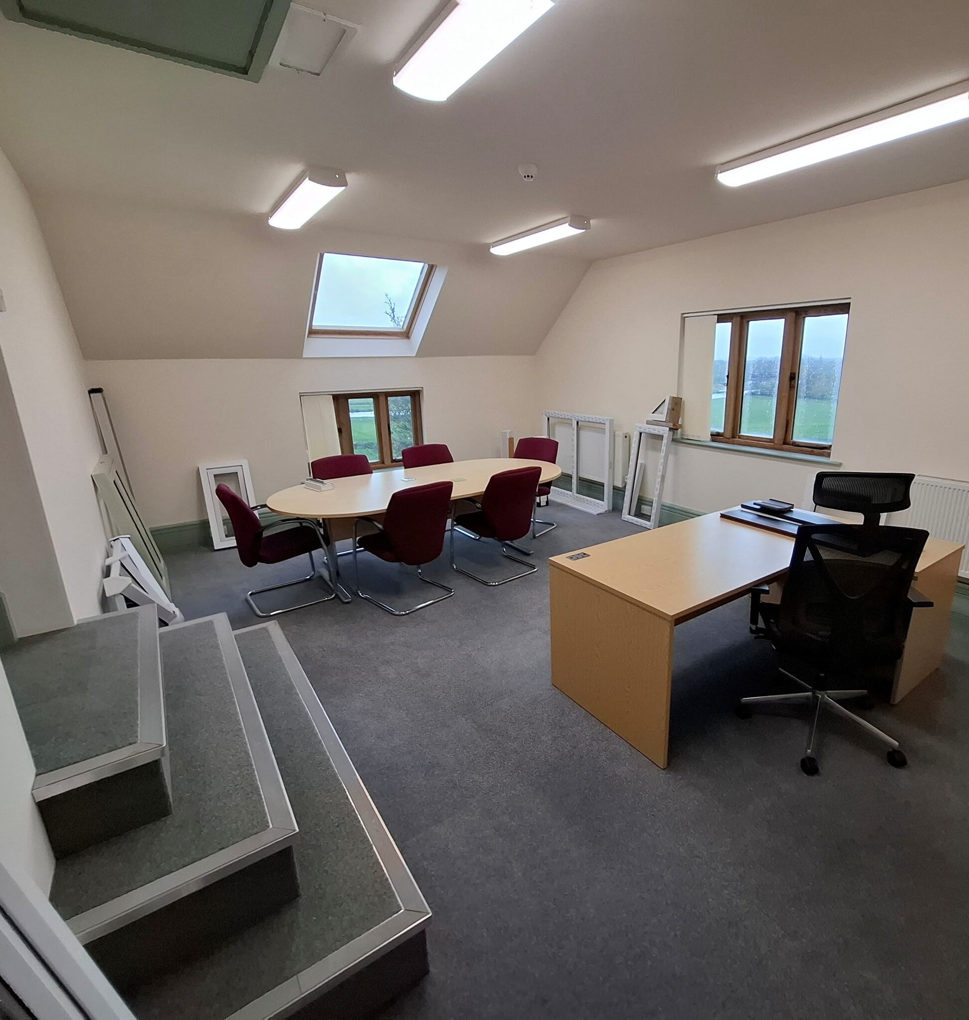 Mythe Rd, Tewkesbury to rent Interior Photo- Image 1 of 6