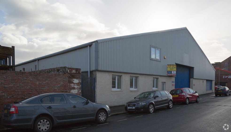 18-20 York St, Ayr to rent - Building Photo - Image 2 of 15