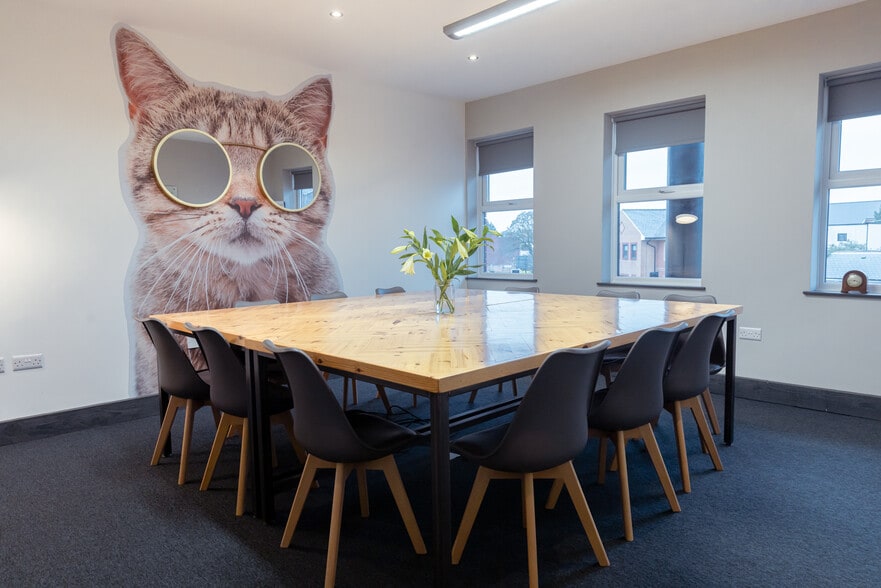 Wellington St, Cardiff to rent - Interior Photo - Image 3 of 16