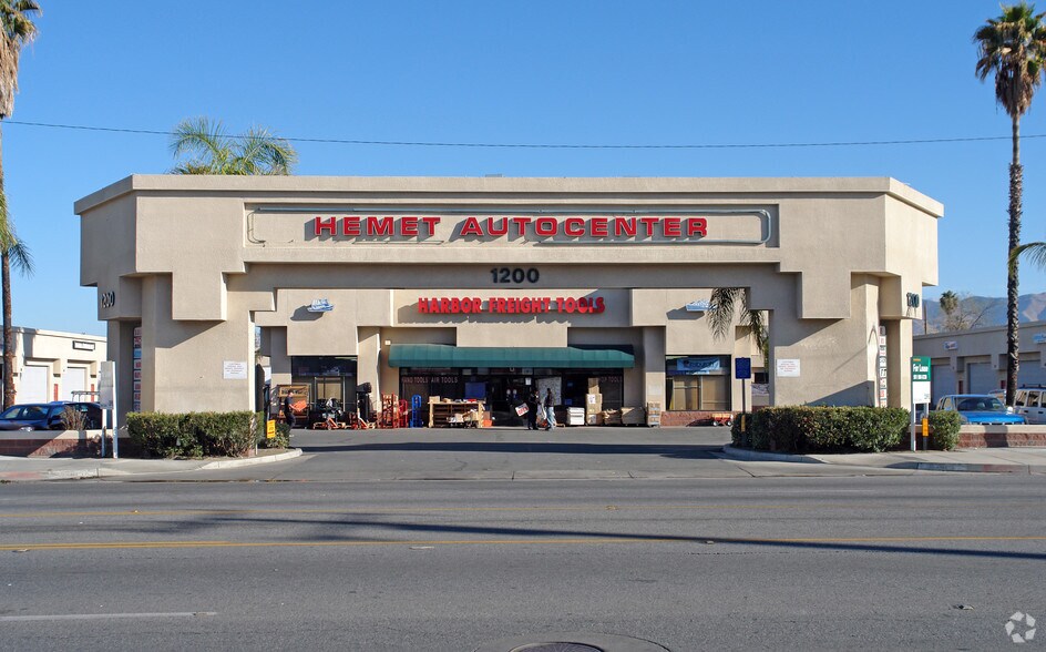 1200 W Florida Ave, Hemet 92543 Hemet Auto Center