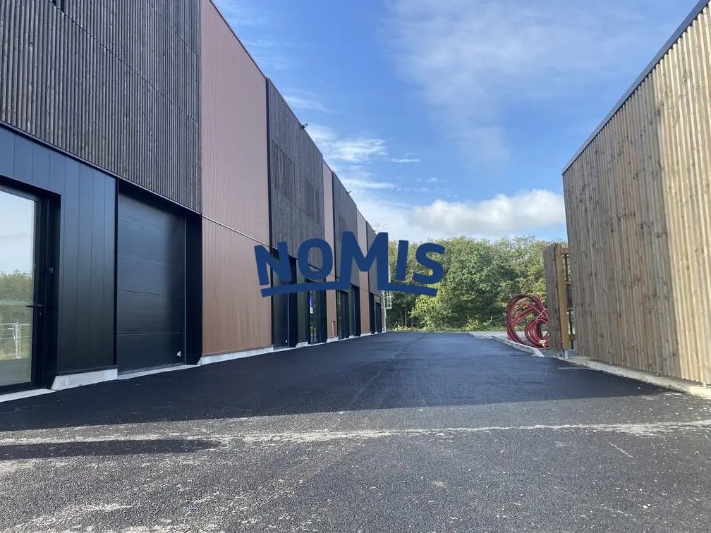 Vente Local d'activités 392 m² - Photo 1