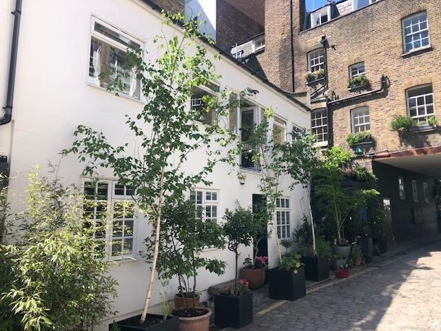 15 Warren Mews, London for sale - Primary Photo - Image 1 of 1