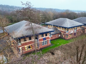 Fifth Avenue, Team Valley Trading Estate, Gateshead, TWR - Aerial  map view