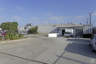 More details for 711 E Rosecrans Ave, Los Angeles, CA - Industrial for Rent