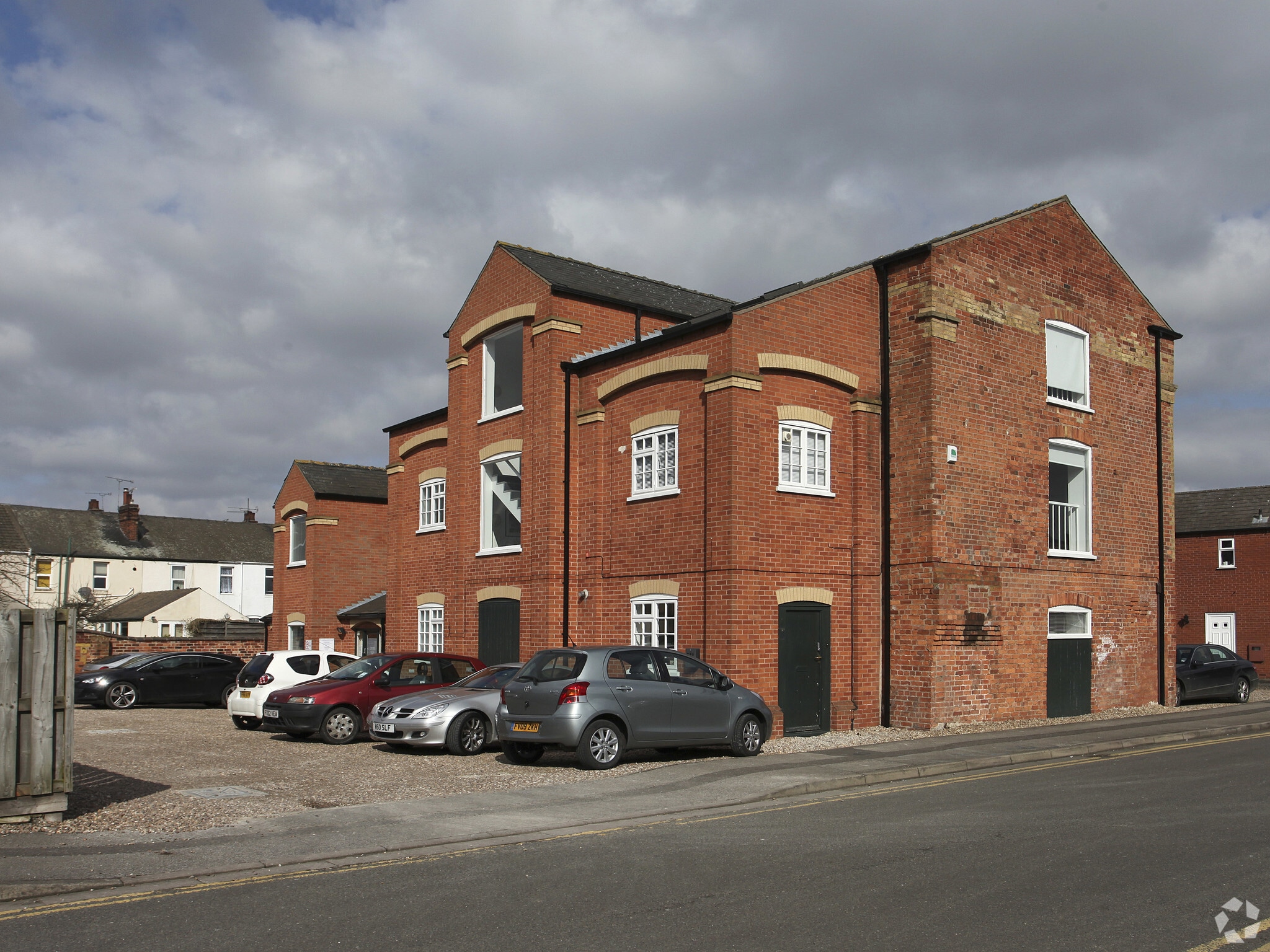 Roman Whar, Lincoln to rent Primary Photo- Image 1 of 4