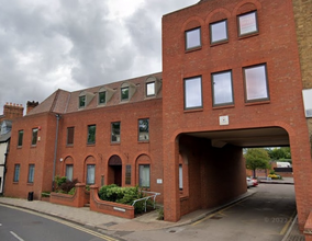 Bridge St, Hitchin for rent Building Photo- Image 1 of 3