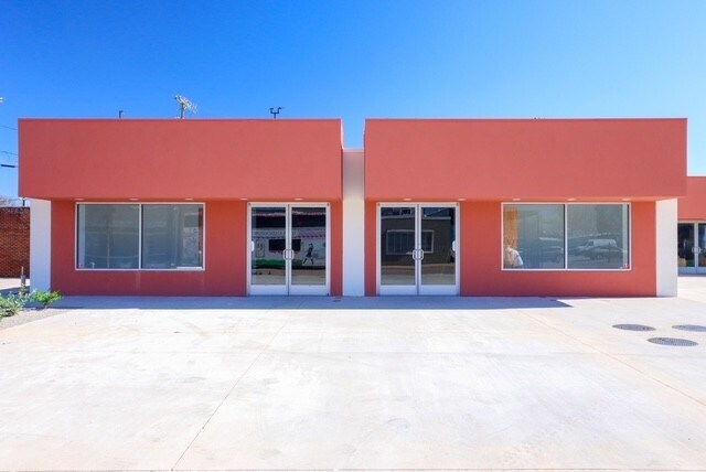 More details for 2714 Bomar Ave, Dallas, TX - Retail to Rent