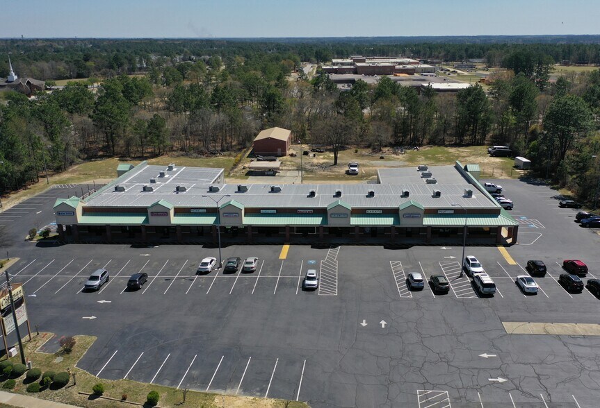 4251 Legion Rd, Hope Mills 28348 Coffman Commons UK