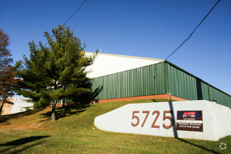 5725 Canal Rd, Valley View, OH for sale Primary Photo- Image 1 of 1