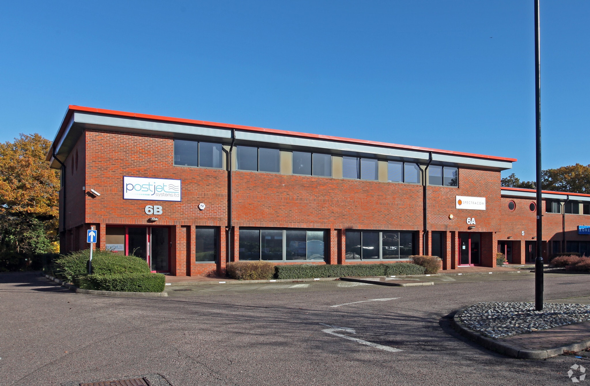 Lime Tree Way, Chineham to rent Primary Photo- Image 1 of 5