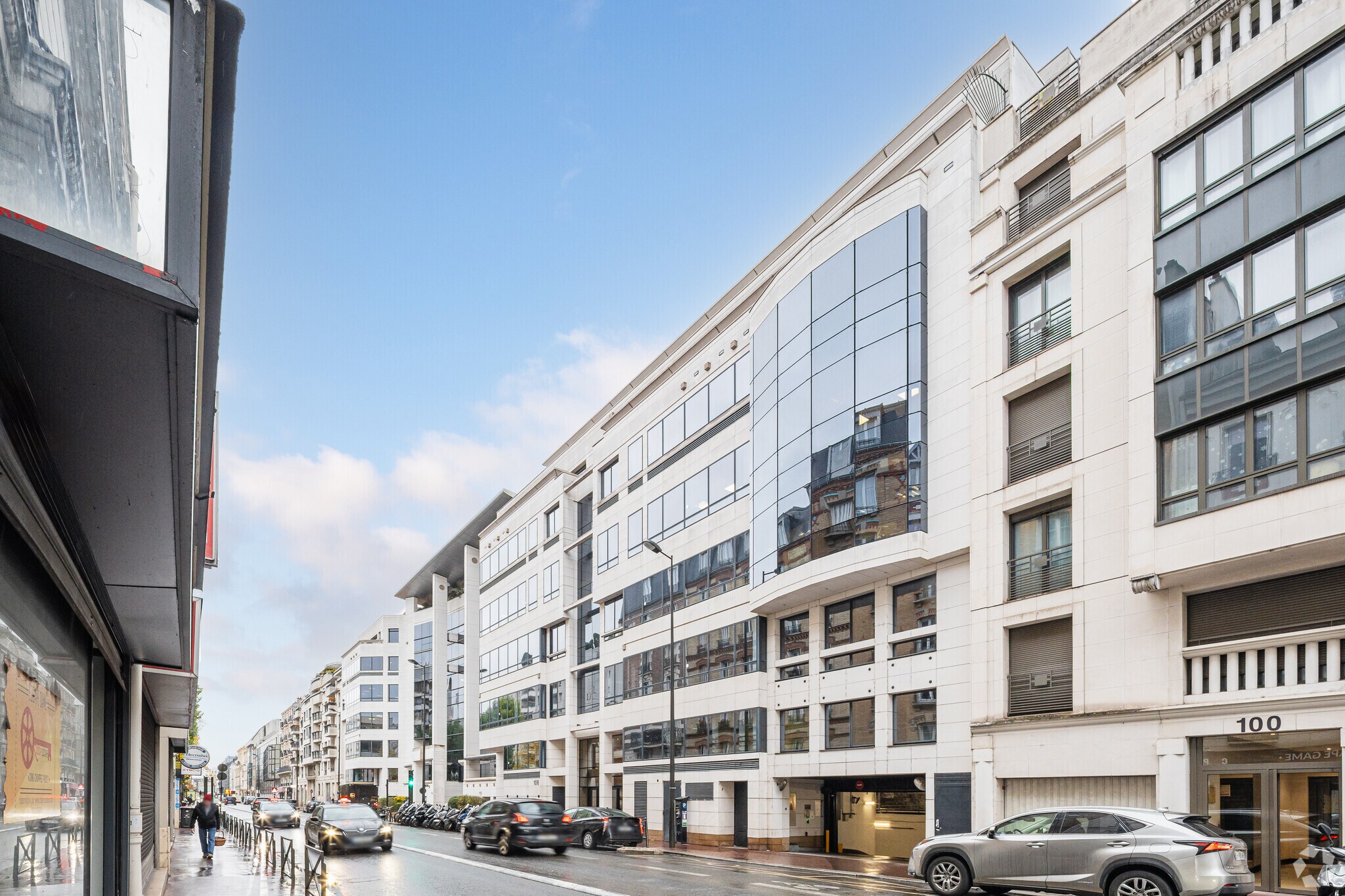 108-116 Rue Victor Hugo, Levallois-Perret to rent Building Photo- Image 1 of 10