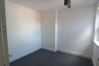 63 Scrooby Rd, Doncaster to rent Interior Photo- Image 2 of 4