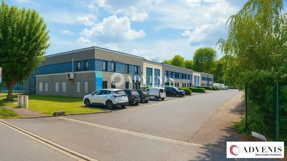 Location Local d'activités 517 m² - Photo 1
