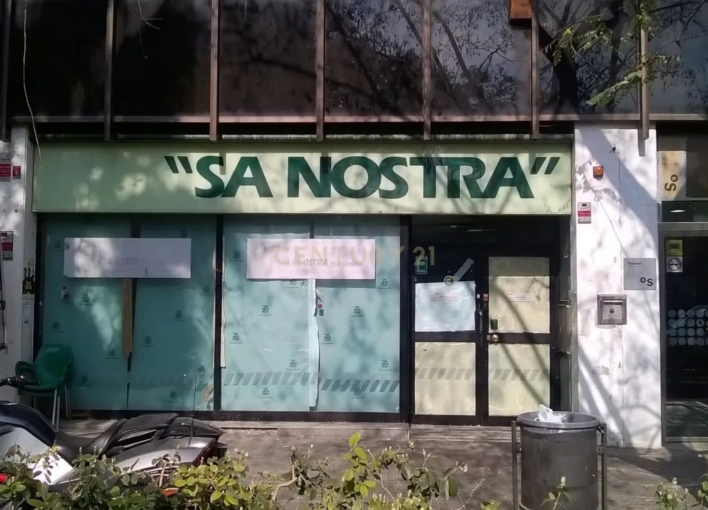 Office in Barcelona, Barcelona for sale Building Photo- Image 1 of 6