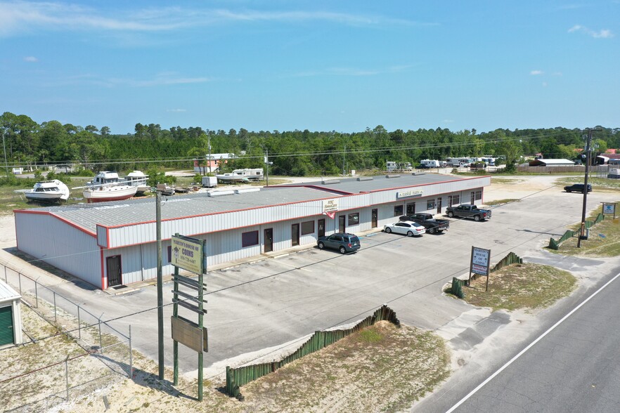 1617 Highway 98 W, Carrabelle, FL for sale - Building Photo - Image 1 of 1