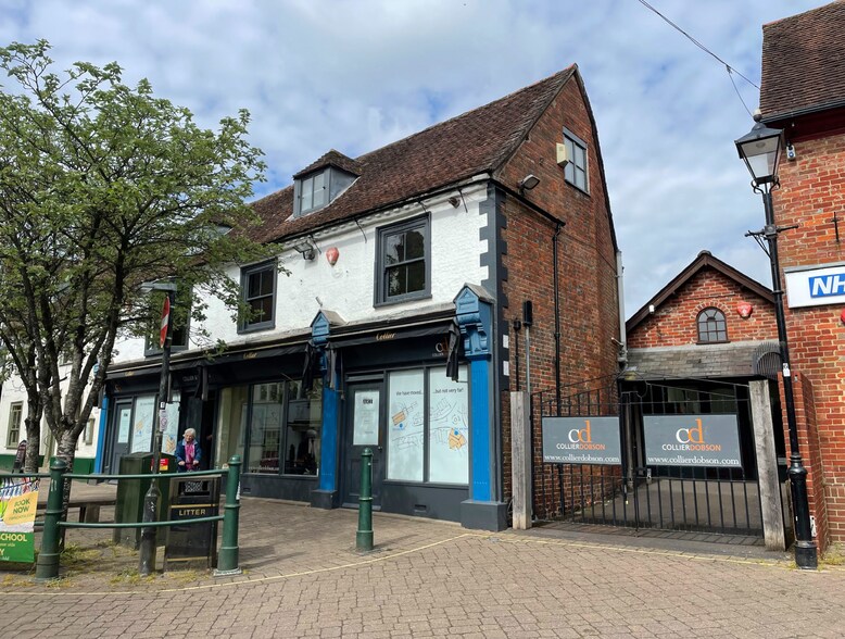 24-24A High St, Fordingbridge for sale - Primary Photo - Image 1 of 1