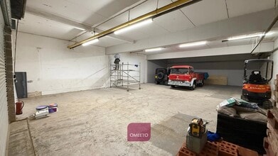 Asher Ln, Ripley to rent Interior Photo- Image 2 of 3