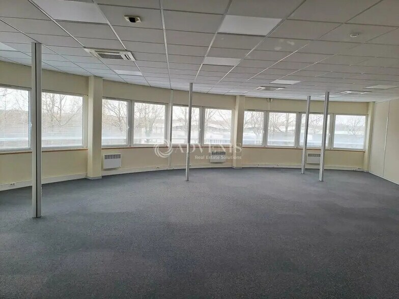 Office in Carquefou to rent - Interior Photo - Image 3 of 6