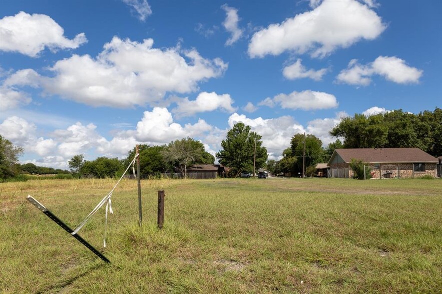 1508 Pendergrass st, Lockhart, TX for sale - Building Photo - Image 2 of 16