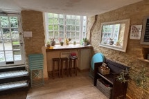 5 Middle Row, Chipping Norton to rent Interior Photo- Image 2 of 3