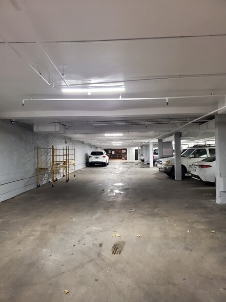 317 S Flower St, Santa Ana, CA for sale - Interior Photo - Image 3 of 13