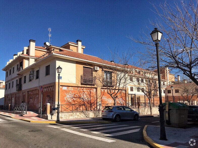 Retail in Illescas, Toledo to rent - Primary Photo - Image 1 of 2
