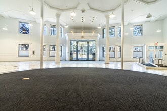 2095-2099 Market St, San Francisco, CA to rent Building Photo- Image 1 of 11